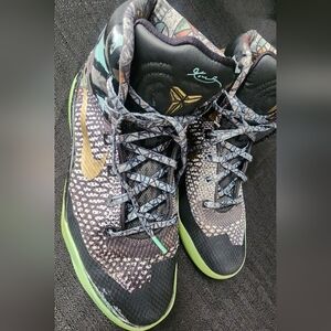 Nike Kobe IX Elite (GS) NOLA Gumbo League Glow‎ Youth Size 7Y 636602-002
